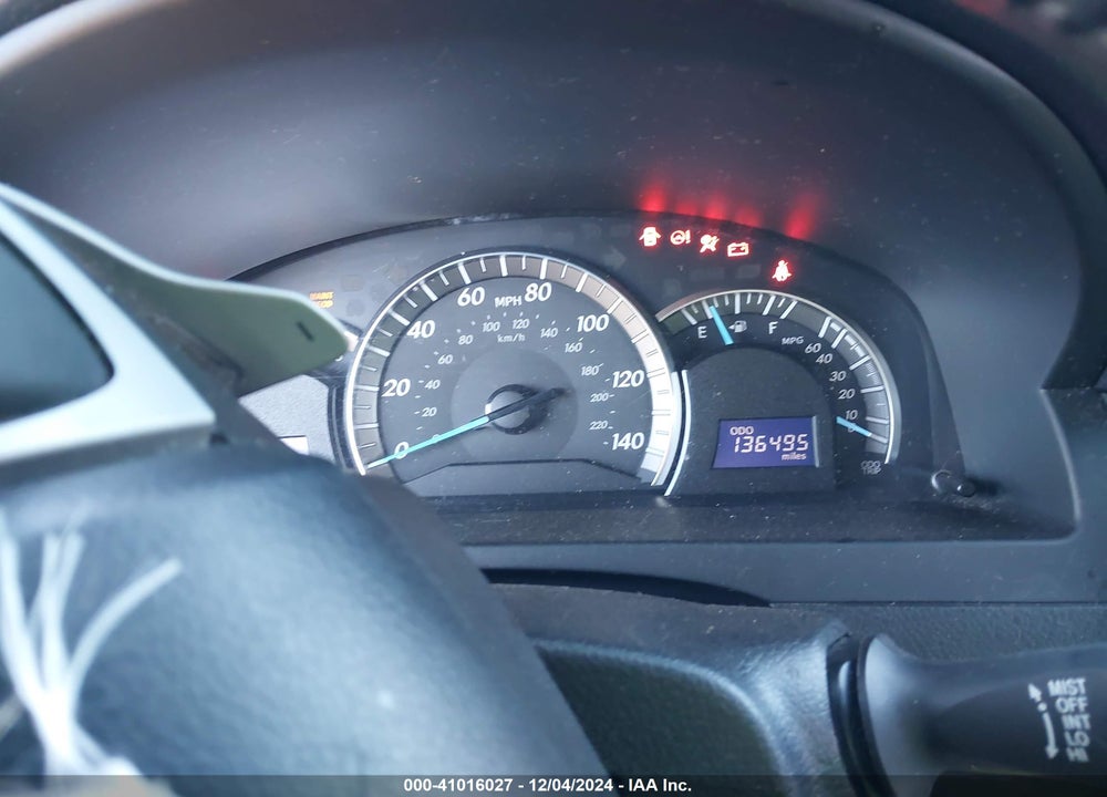 2013 TOYOTA CAMRY SE VIN: 4T1BF1FK8DU658018