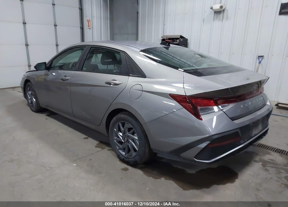 2024 HYUNDAI ELANTRA SEL VIN: KMHLM4DGXRU636216