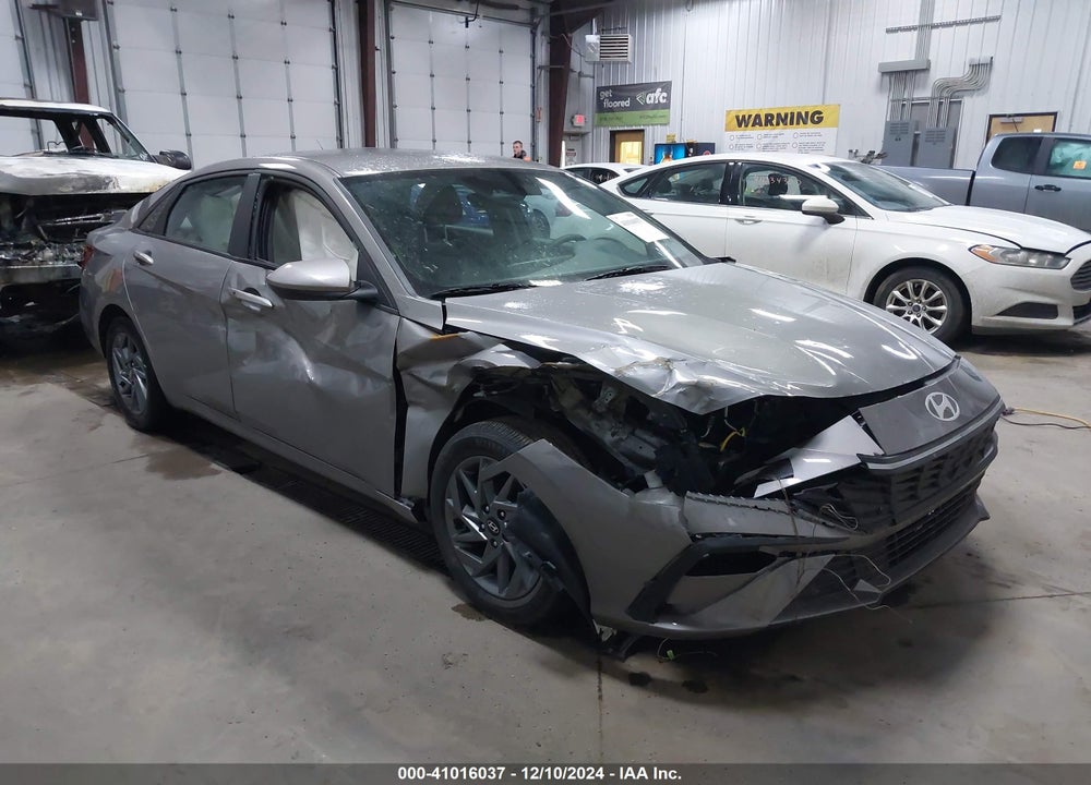 2024 HYUNDAI ELANTRA SEL VIN: KMHLM4DGXRU636216