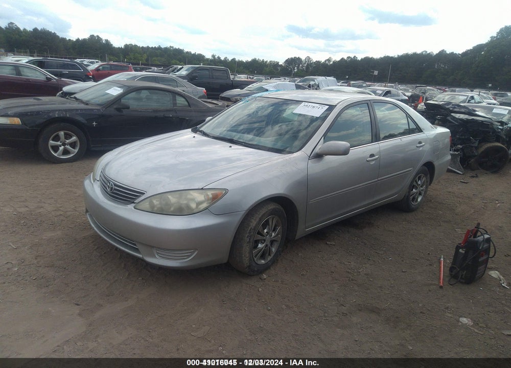 2005 TOYOTA CAMRY LE V6 VIN: 4T1BF32K25U094675