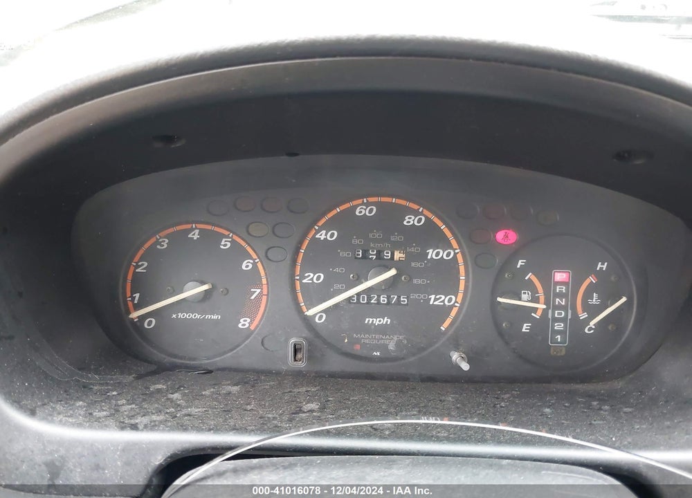 2000 HONDA CR-V LX VIN: JHLRD2840YC005405