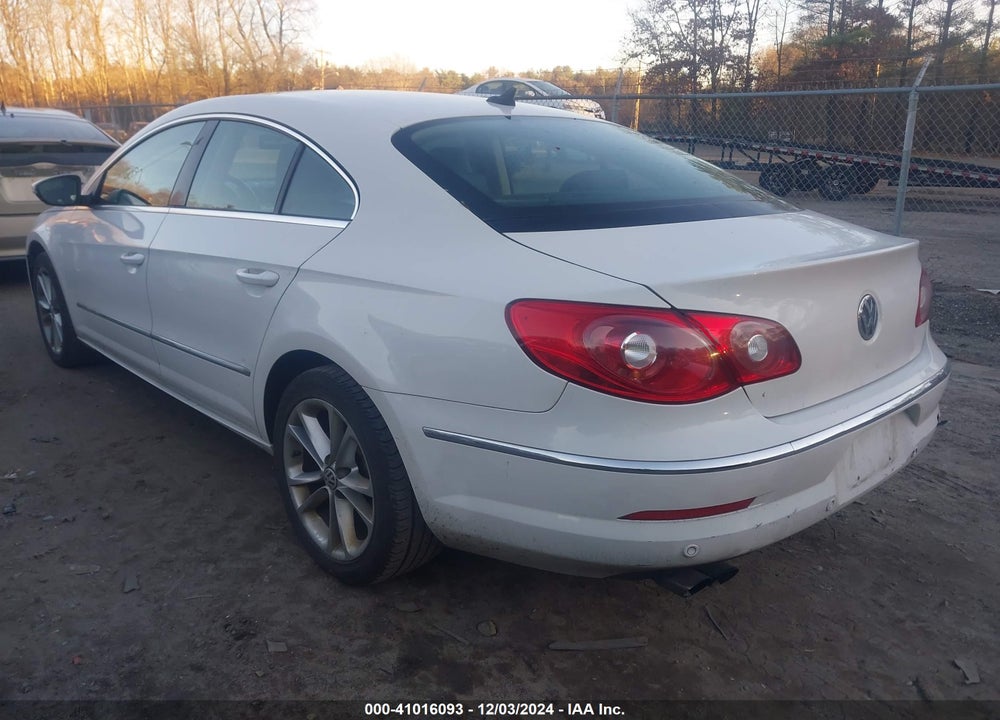 2010 VOLKSWAGEN CC LUXURY VIN: WVWHL7AN4AE522423