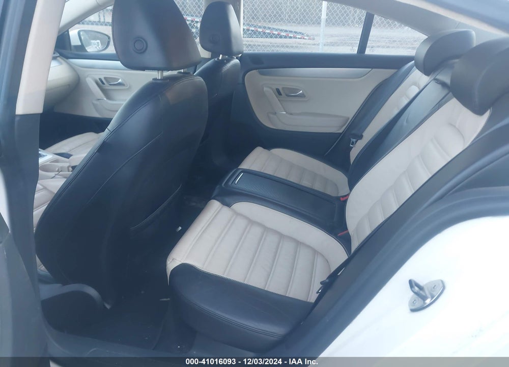 2010 VOLKSWAGEN CC LUXURY VIN: WVWHL7AN4AE522423