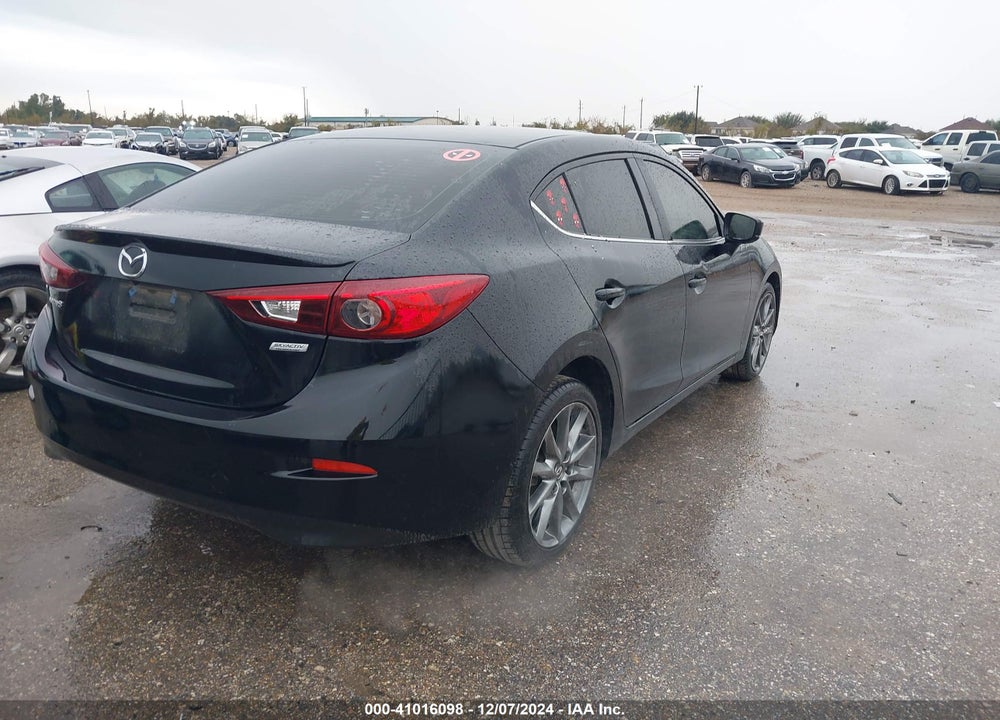 2018 MAZDA MAZDA3 VIN: 3MZBN1V39JM172624