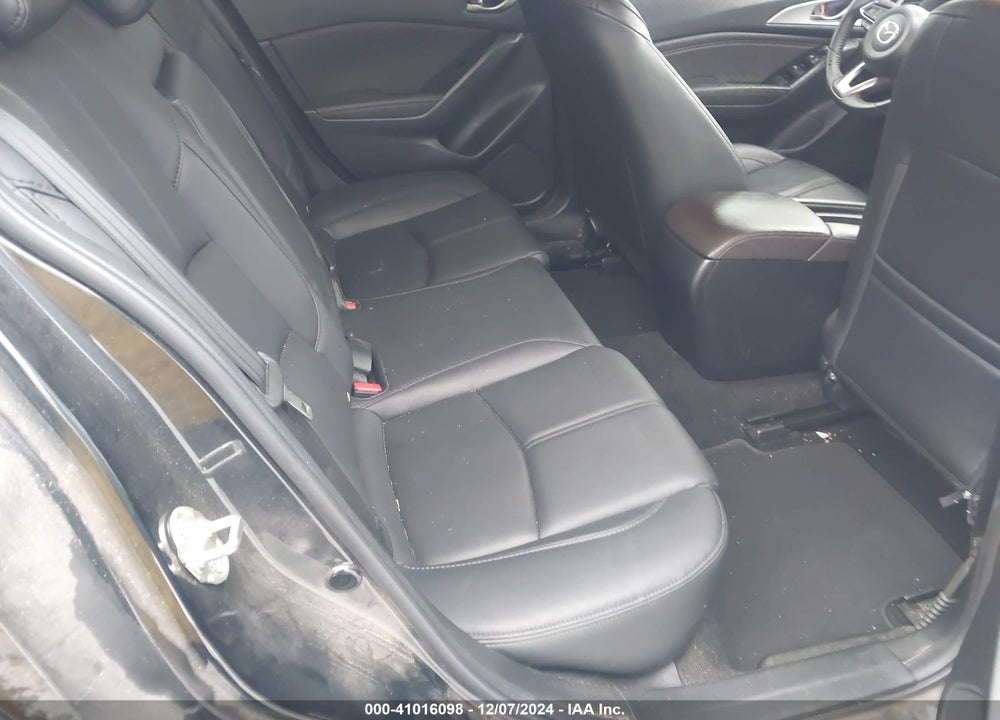 2018 MAZDA MAZDA3 VIN: 3MZBN1V39JM172624