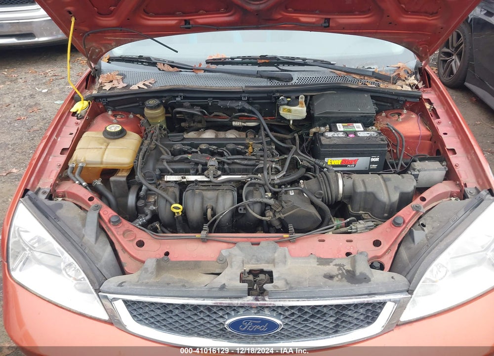 2005 FORD FOCUS ZX3 VIN: 3FAFP31N85R140411