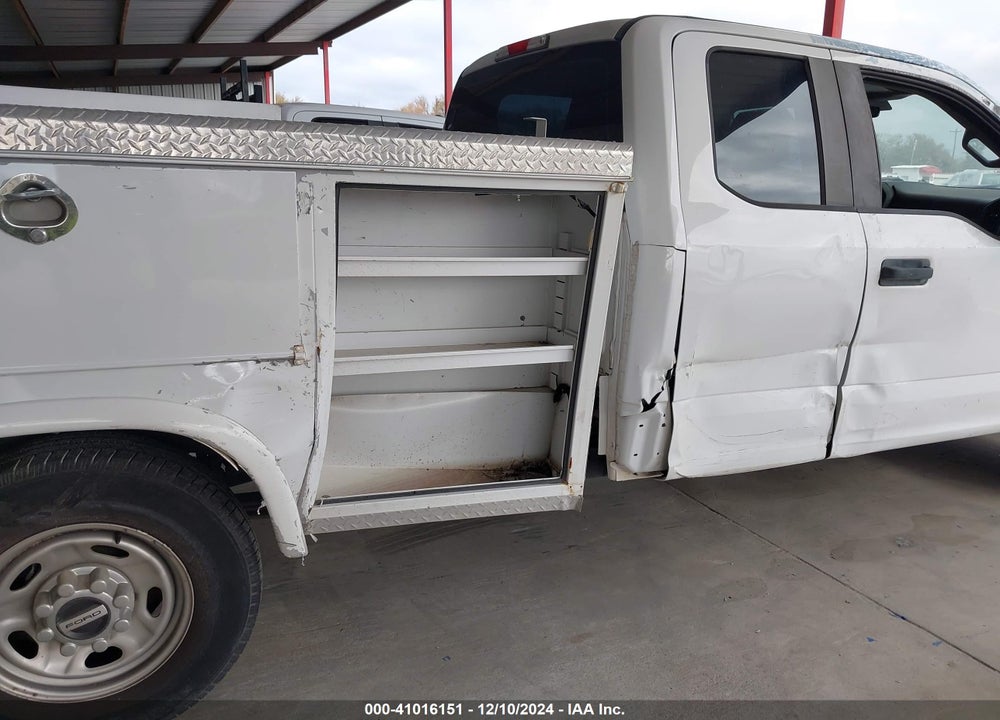 2017 FORD F-350 XL VIN: 1FT8X3A67HEB27989