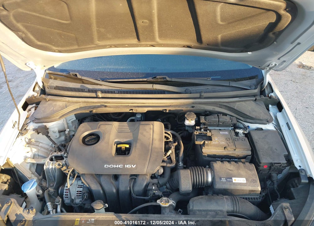 2018 HYUNDAI ELANTRA SEL VIN: 5NPD84LF6JH330425
