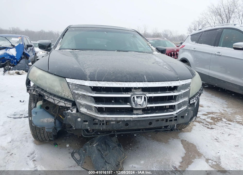 2011 HONDA ACCORD CROSSTOUR EX-L VIN: 5J6TF2H58BL001318