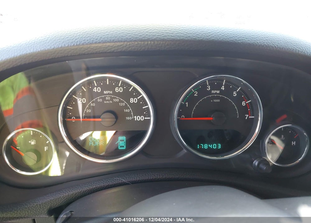 2011 JEEP WRANGLER UNLIMITED SPORT VIN: 1J4HA3H18BL589891