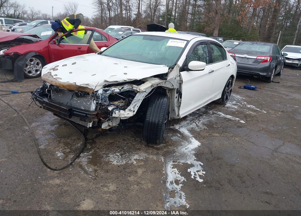 2013 HONDA ACCORD LX VIN: 1HGCR2F32DA268114