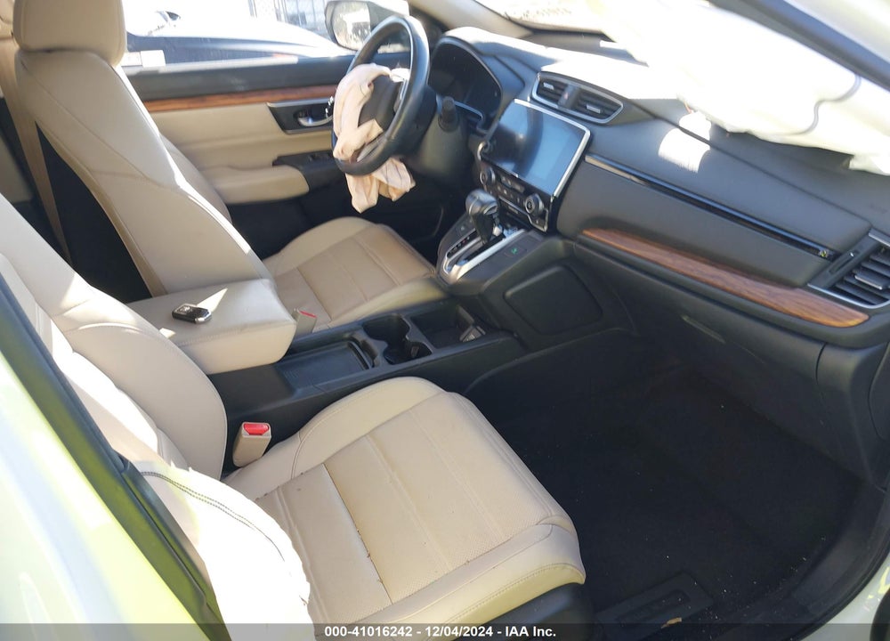 2019 HONDA CR-V TOURING VIN: 7FARW1H93KE016376