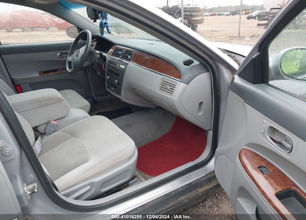 2006 BUICK LACROSSE CX VIN: 2G4WC582661255863