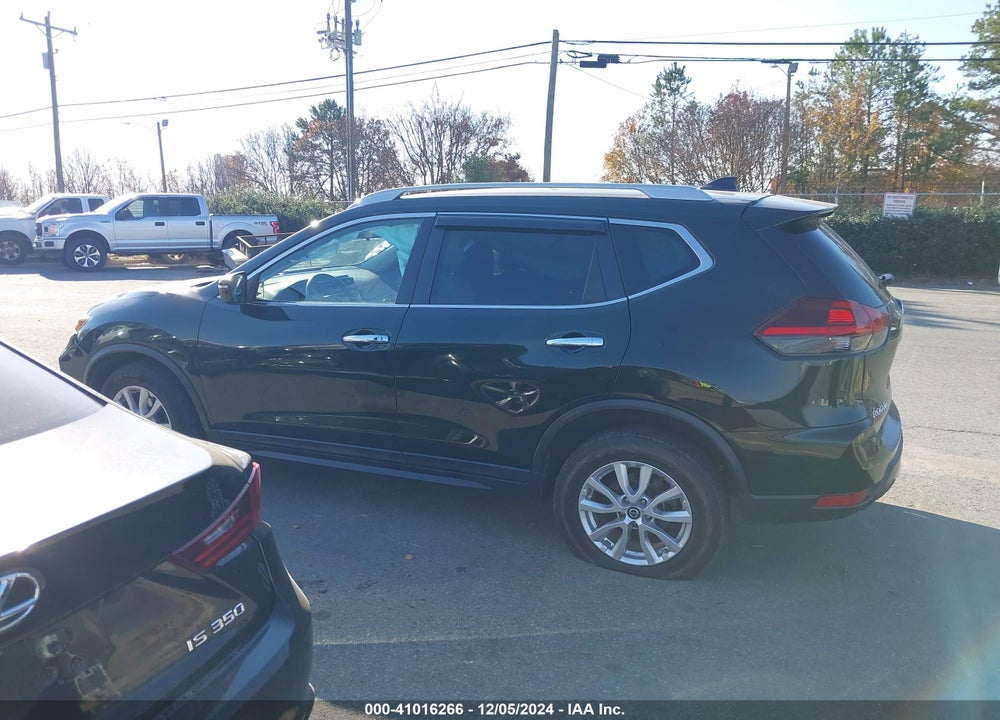 2018 NISSAN ROGUE SV VIN: 5N1AT2MV6JC804845