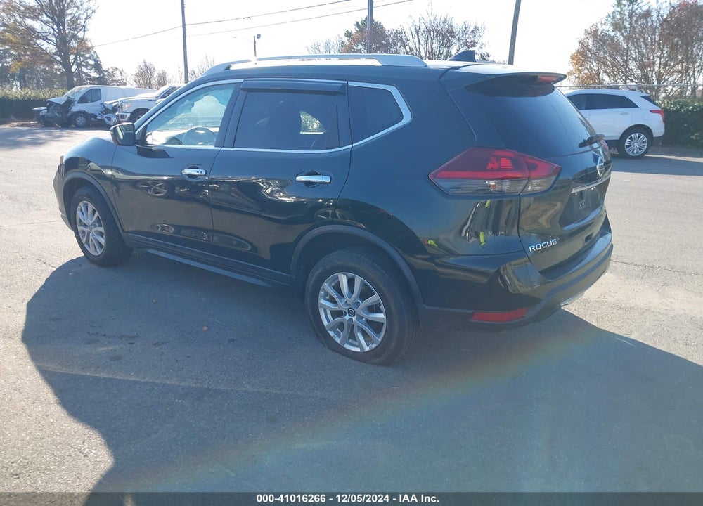 2018 NISSAN ROGUE SV VIN: 5N1AT2MV6JC804845