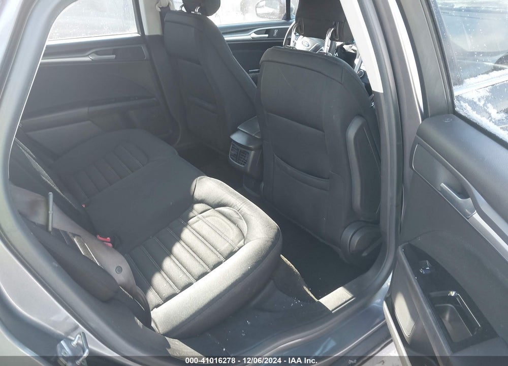 2013 FORD FUSION SE VIN: 3FA6P0H78DR260133