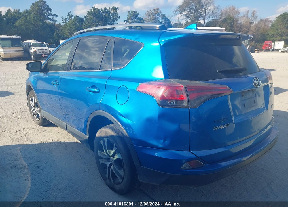 2018 TOYOTA RAV4 LE VIN: JTMZFREV7JJ729218