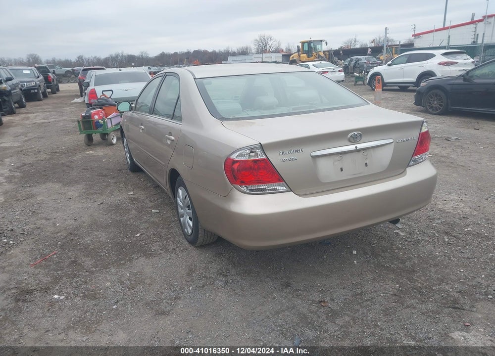 2005 TOYOTA CAMRY LE VIN: 4T1BE32K05U624323