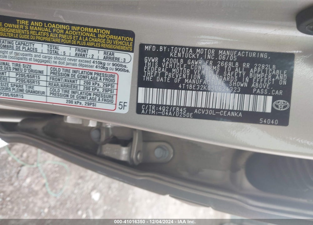 2005 TOYOTA CAMRY LE VIN: 4T1BE32K05U624323