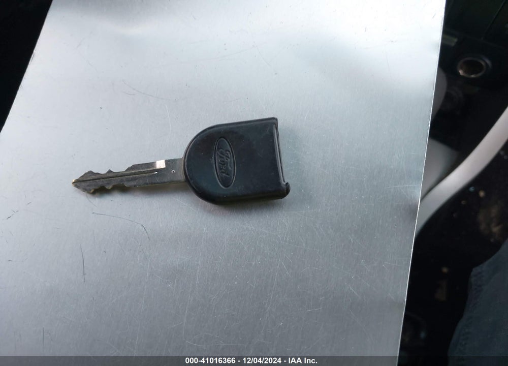 2009 FORD FOCUS SES VIN: 1FAHP36N19W194251
