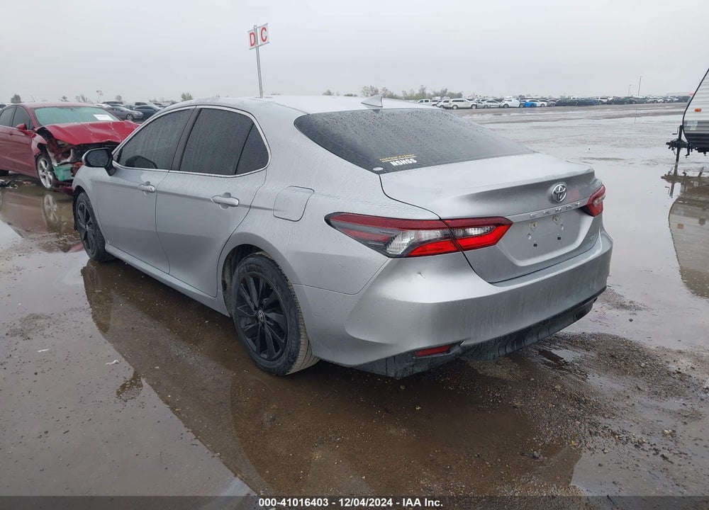 2021 TOYOTA CAMRY LE VIN: 4T1C11AK3MU602420