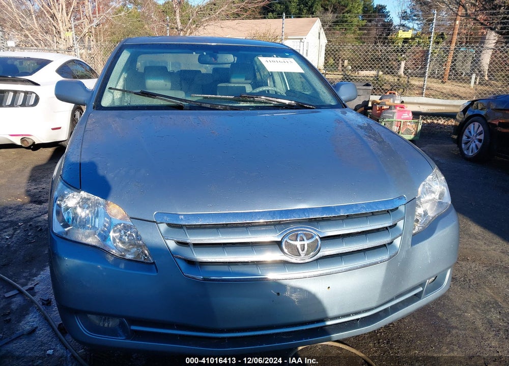 2005 TOYOTA AVALON XLS VIN: 4T1BK36B25U048804