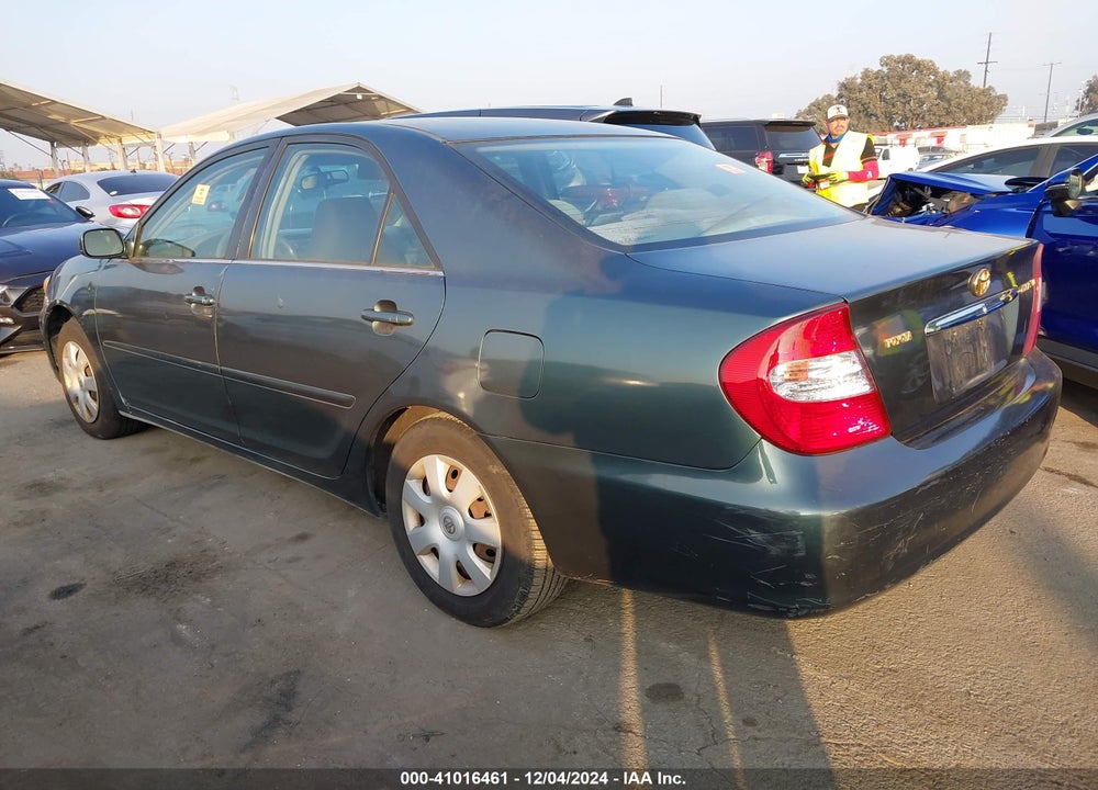 2002 TOYOTA CAMRY LE VIN: JTDBE32K920032281