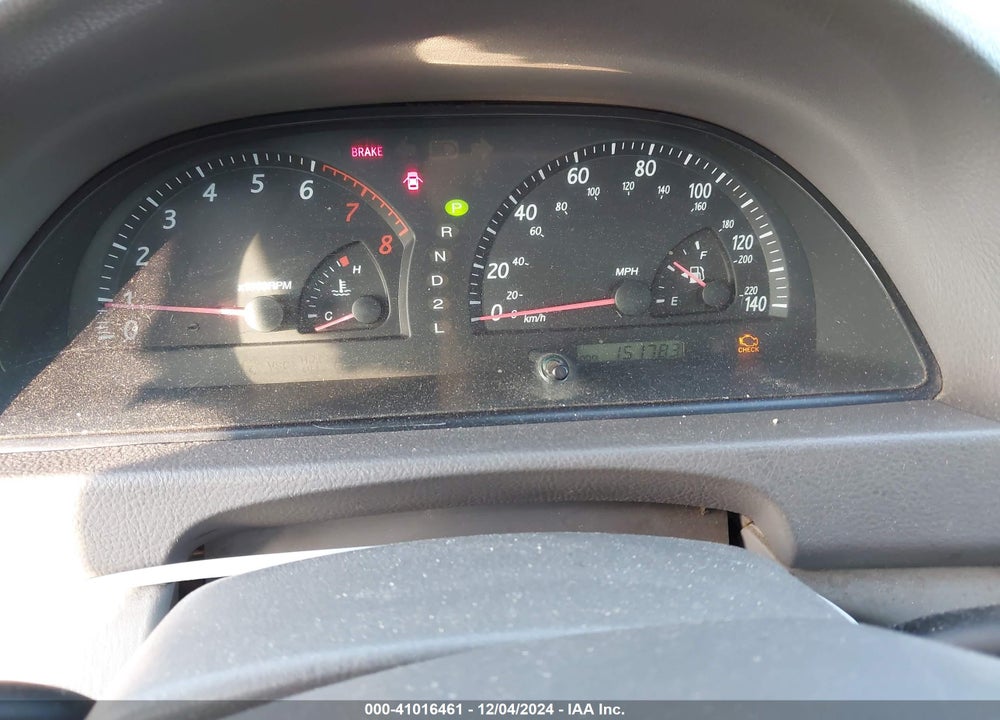 2002 TOYOTA CAMRY LE VIN: JTDBE32K920032281