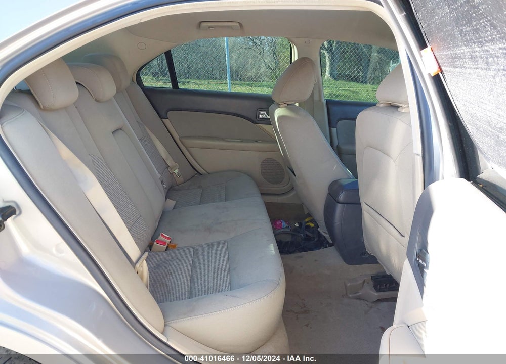 2010 FORD FUSION SE VIN: 3FAHP0HA0AR365510