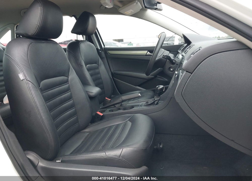 2014 VOLKSWAGEN PASSAT 2.5L S VIN: 1VWAP7A35EC022094