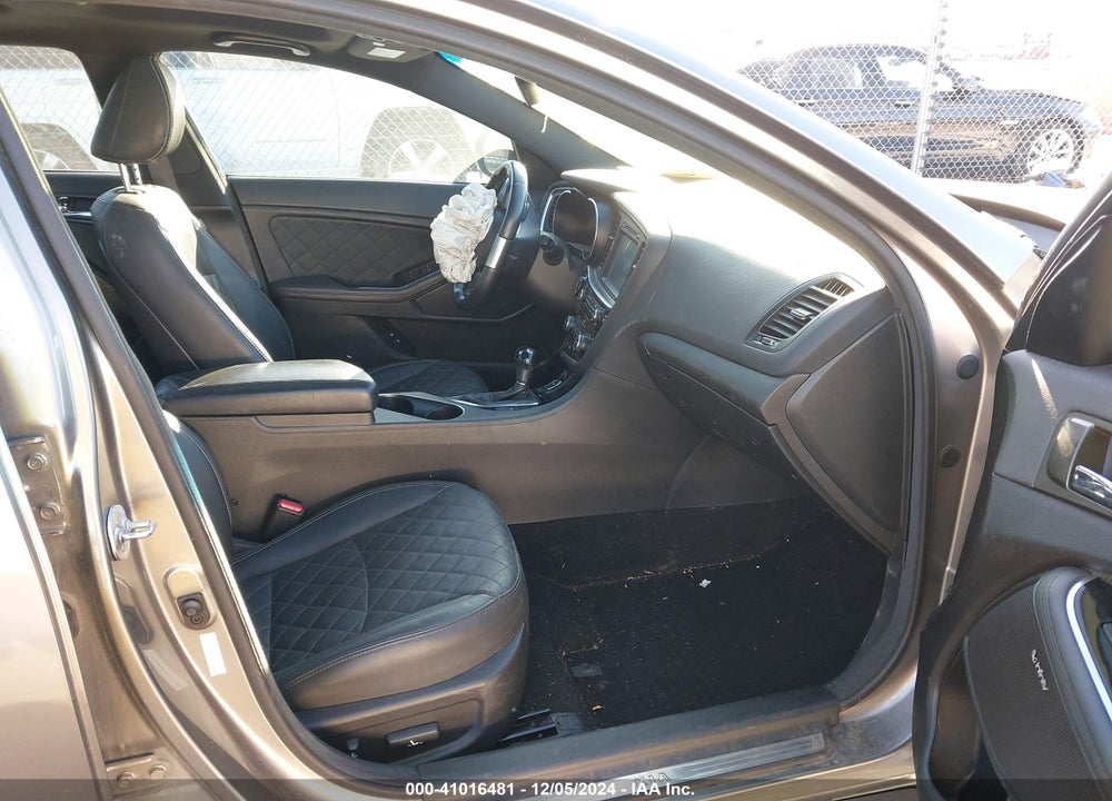 2015 KIA OPTIMA VIN: 5XXGR4A66FG457787