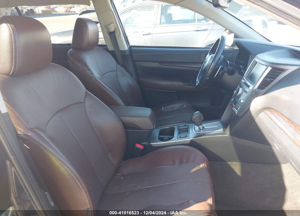 2014 SUBARU OUTBACK 3.6R LIMITED VIN: 4S4BRDPC5E2256812