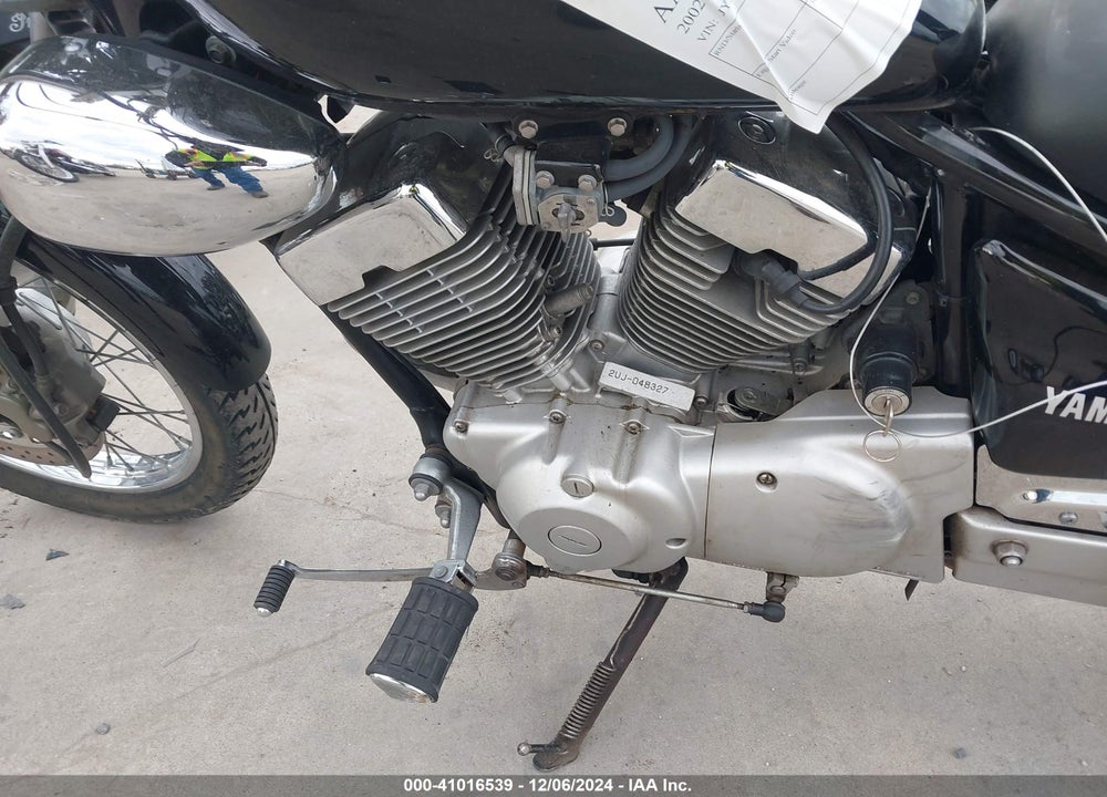 2002 YAMAHA XV250 VIN: JYA2UJE052A048565