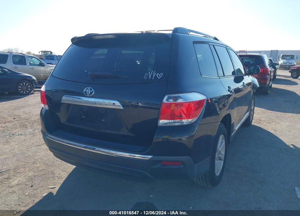 2013 TOYOTA HIGHLANDER VIN: 5TDZA3EH0DS041350