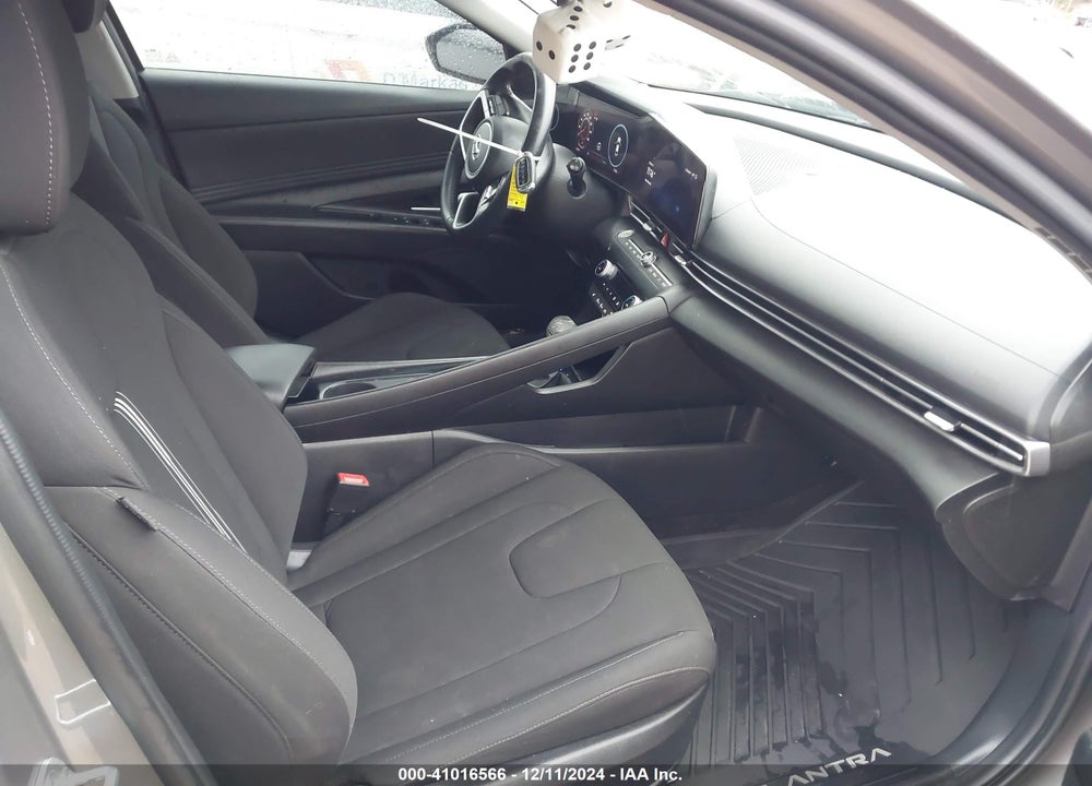 2023 HYUNDAI ELANTRA SEL VIN: KMHLS4AG9PU472982