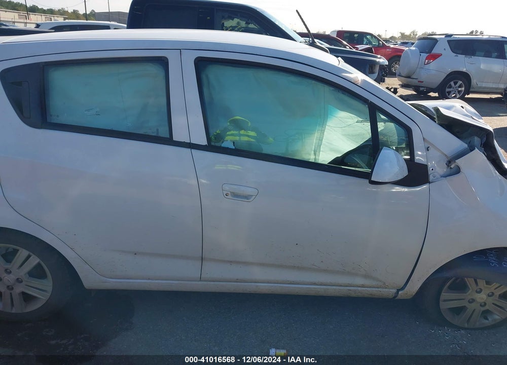2014 CHEVROLET SPARK 1LT AUTO VIN: KL8CD6S97EC517245