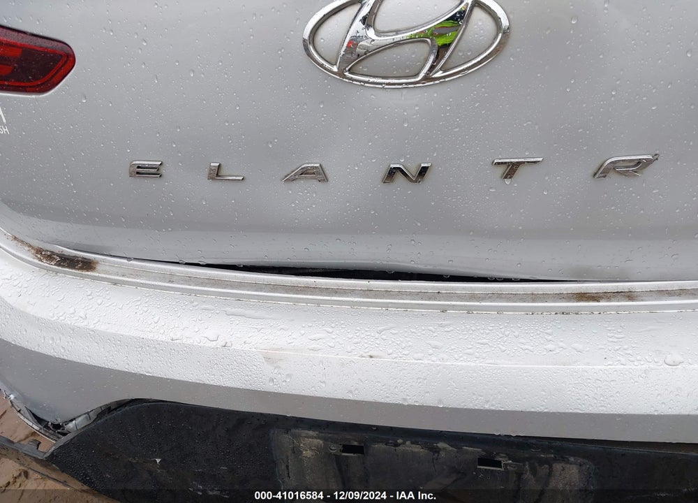 2019 HYUNDAI ELANTRA VIN: KMHD84LF9KU806721