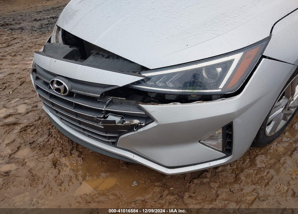 2019 HYUNDAI ELANTRA VIN: KMHD84LF9KU806721