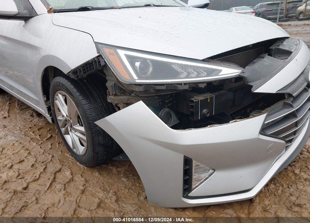 2019 HYUNDAI ELANTRA VIN: KMHD84LF9KU806721