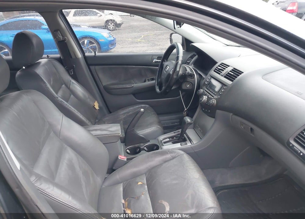 2003 HONDA ACCORD 3.0 EX VIN: 1HGCM66523A067982