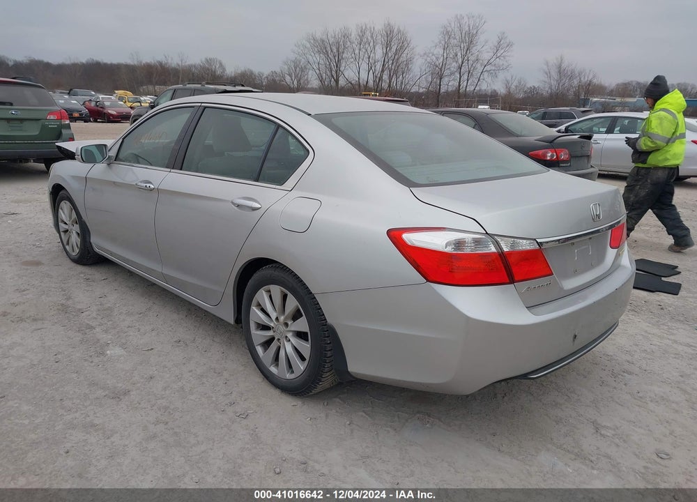 2014 HONDA ACCORD EX VIN: 1HGCR2F70EA148073