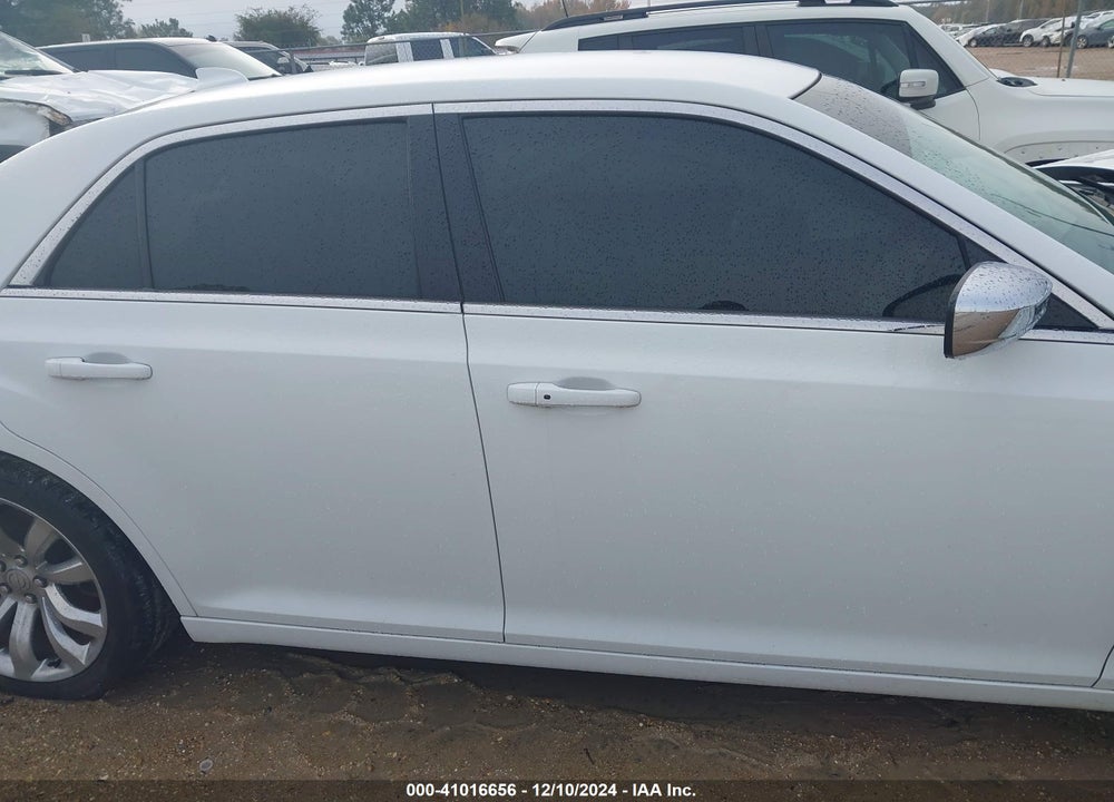 2019 CHRYSLER 300 TOURING VIN: 2C3CCAAG5KH500907