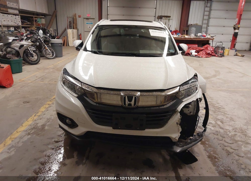 2019 HONDA HRV VIN: 3CZRU5H78KM704807