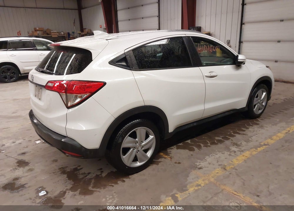 2019 HONDA HRV VIN: 3CZRU5H78KM704807