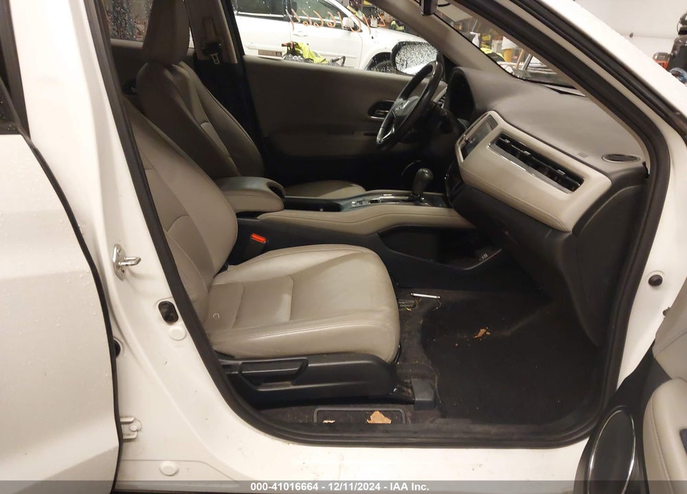 2019 HONDA HRV VIN: 3CZRU5H78KM704807