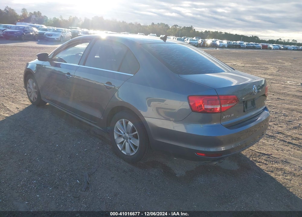 2015 VOLKSWAGEN JETTA 2.0L TDI SE VIN: 3VWLA7AJ3FM418582