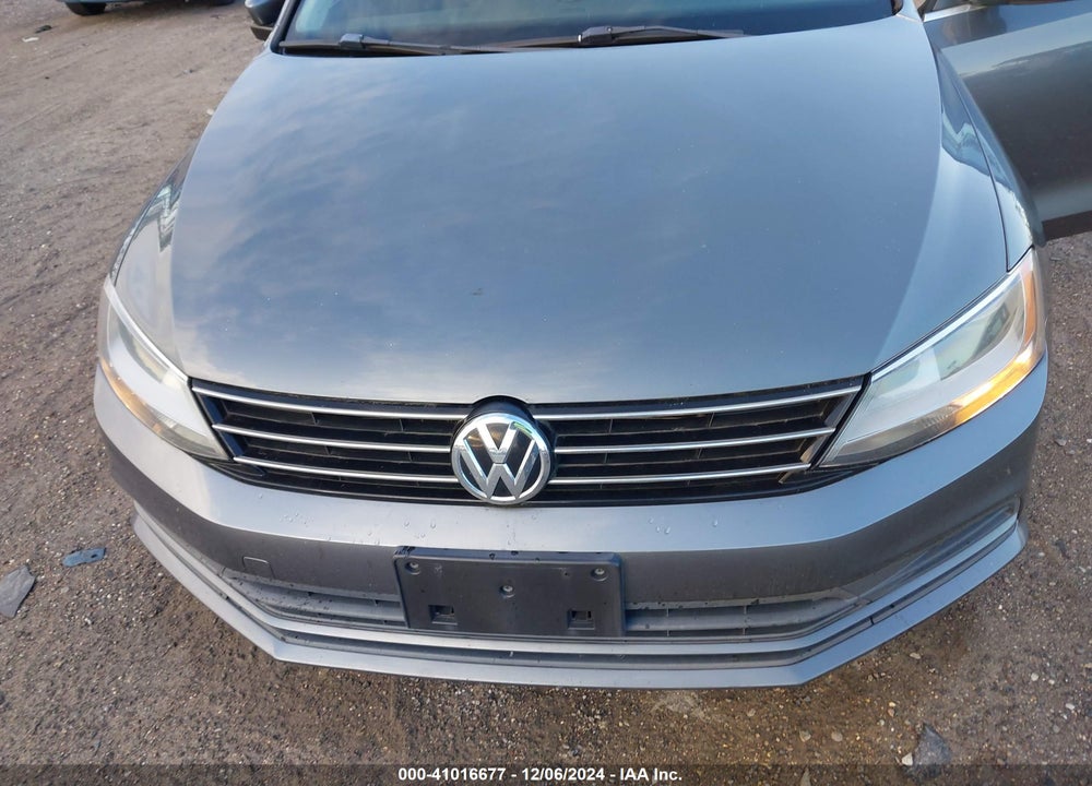 2015 VOLKSWAGEN JETTA 2.0L TDI SE VIN: 3VWLA7AJ3FM418582