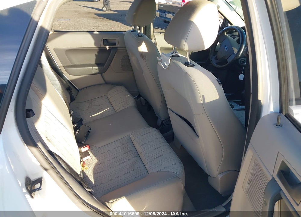 2008 FORD FOCUS SE/SES VIN: 1FAHP35N08W212870