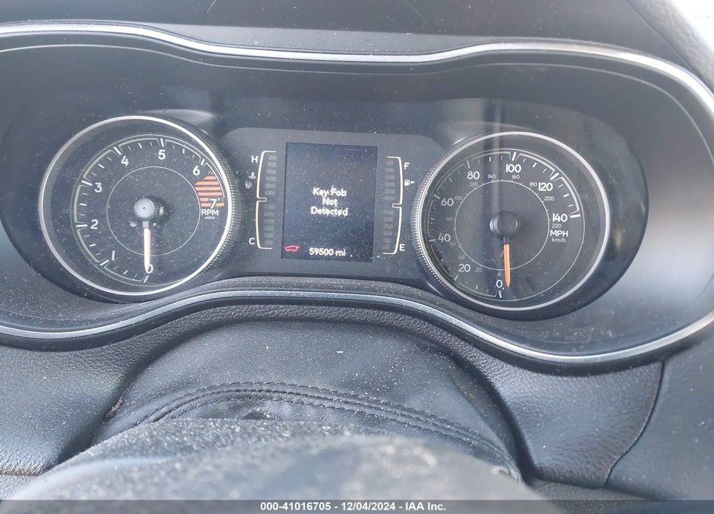 2019 JEEP CHEROKEE LATITUDE PLUS FWD VIN: 1C4PJLLB1KD332650