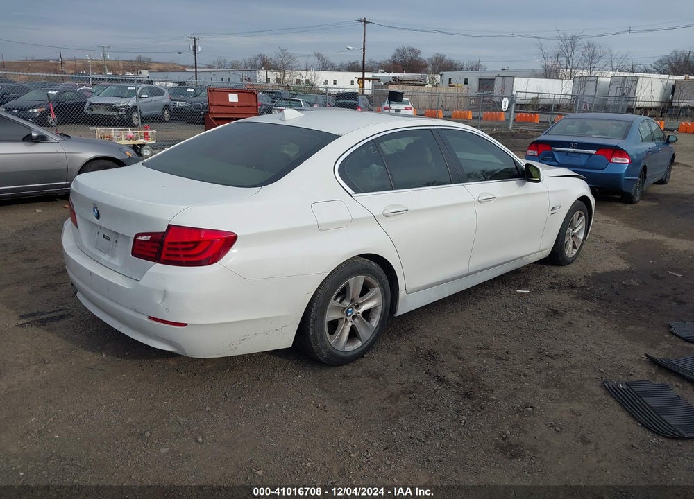 2012 BMW 528I VIN: WBAXH5C53CDW10660
